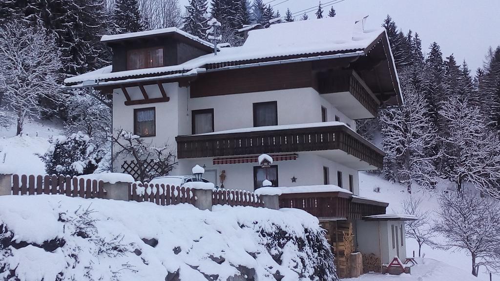 Apartamento Flatzerhof Haus im Ennstal Exterior foto